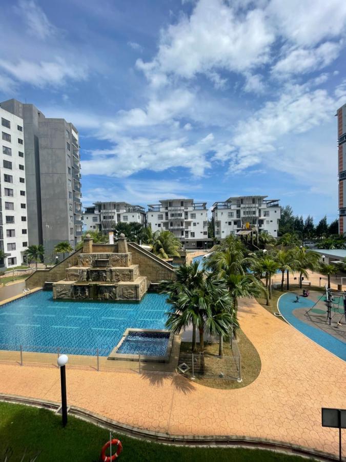 Sea View Water Theme Park At Swiss Garden Residence - 2 Bedroom Apartment Kuantan Luaran gambar